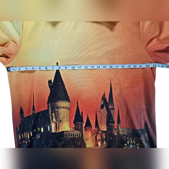 NWT Harry Potter Full Castle Tee size XXL - Picture 6 of 6